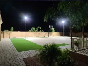 iluminación exterior de canchas de baloncesto