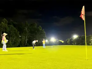 standard di illuminazione dei campi da golf