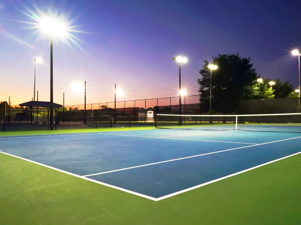 éclairage des courts de tennis